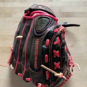 Size 11 girls leftie softball mitt